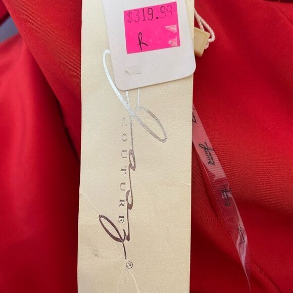 JASZ COUTURE Prom Dress - Picture 5 of 10